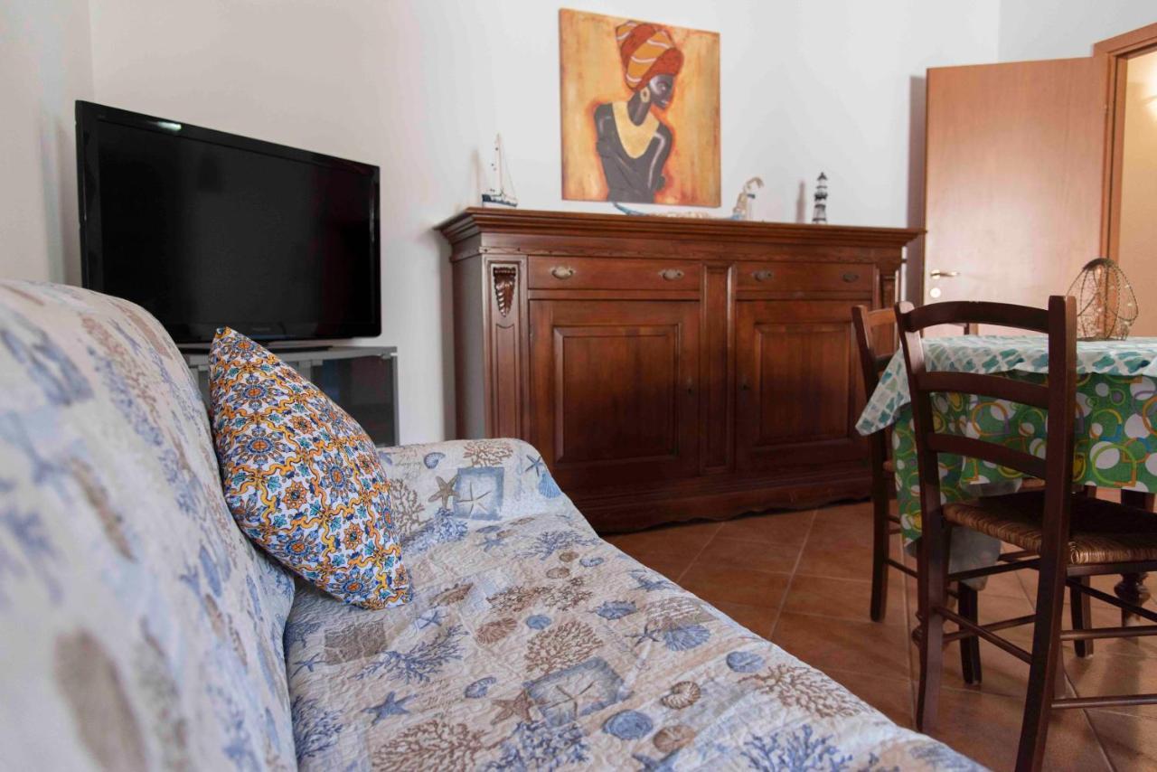 Sole, Palme E Cous Cous! Villa ซานวิโต โลคาโป ภายนอก รูปภาพ
